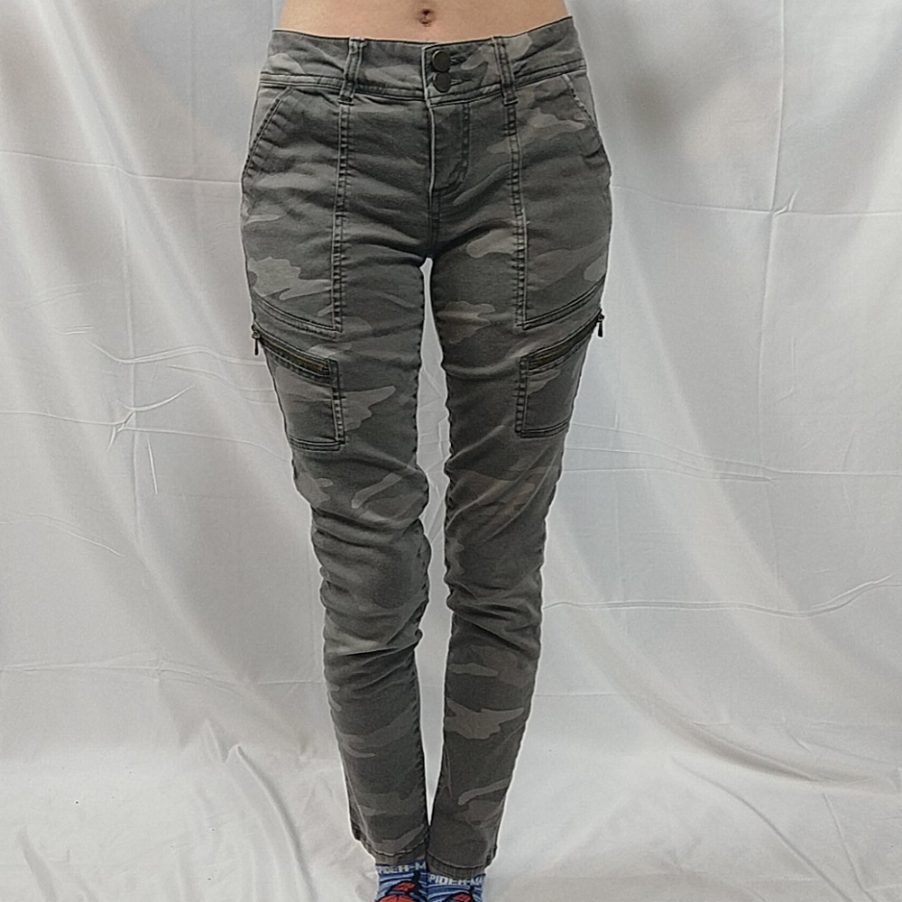 skinny jeans